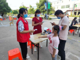 河南新县：服务感人心，防疫来助阵
