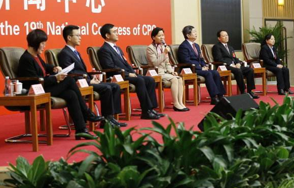 市人大常委会党组召开中央组(扩大组)学习会议