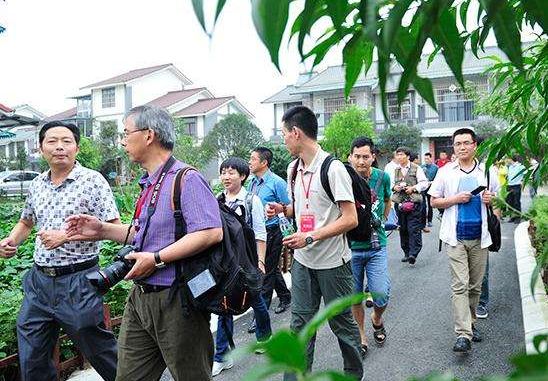 内黄:新时期大学生在家乡经历了新的变化