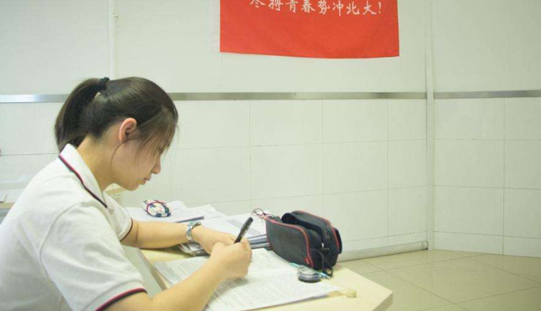 【国内热闻】升级餐饮花费 第十九届中国美食节在无锡盛大开幕